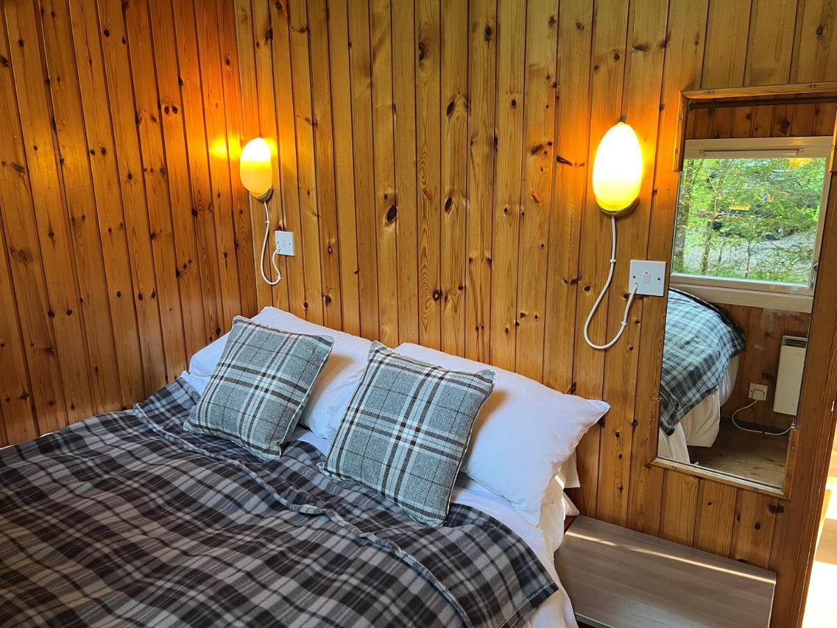 Loch Aweside Forest Cabins Dalavich 외부 사진