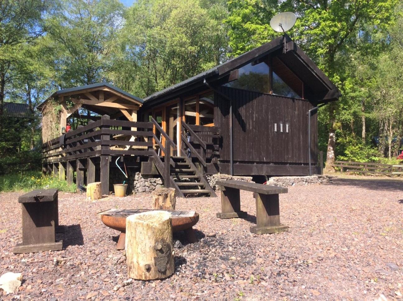 Loch Aweside Forest Cabins Dalavich 객실 사진
